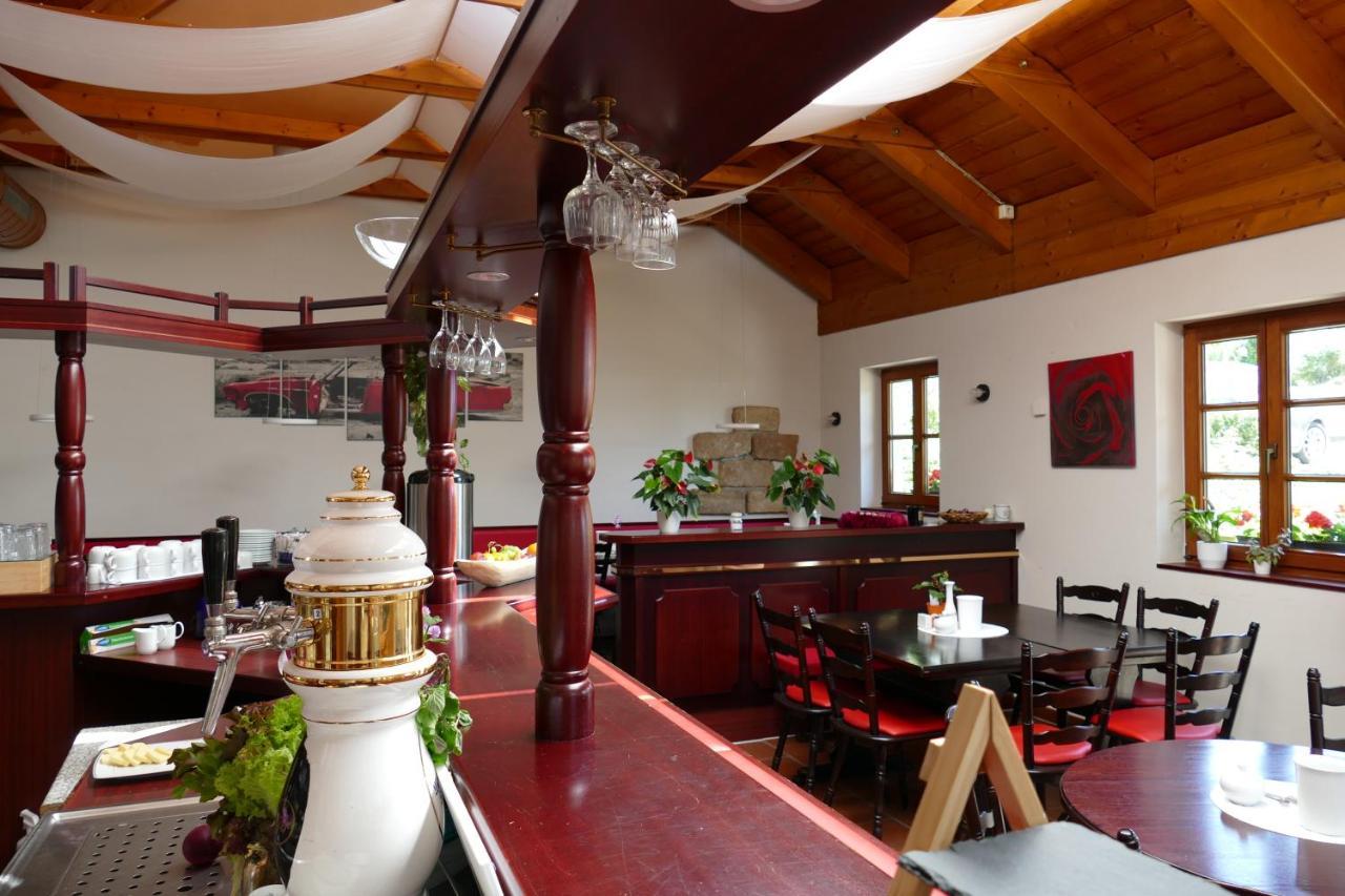 Hotel Siebeneichen Мейсен Экстерьер фото