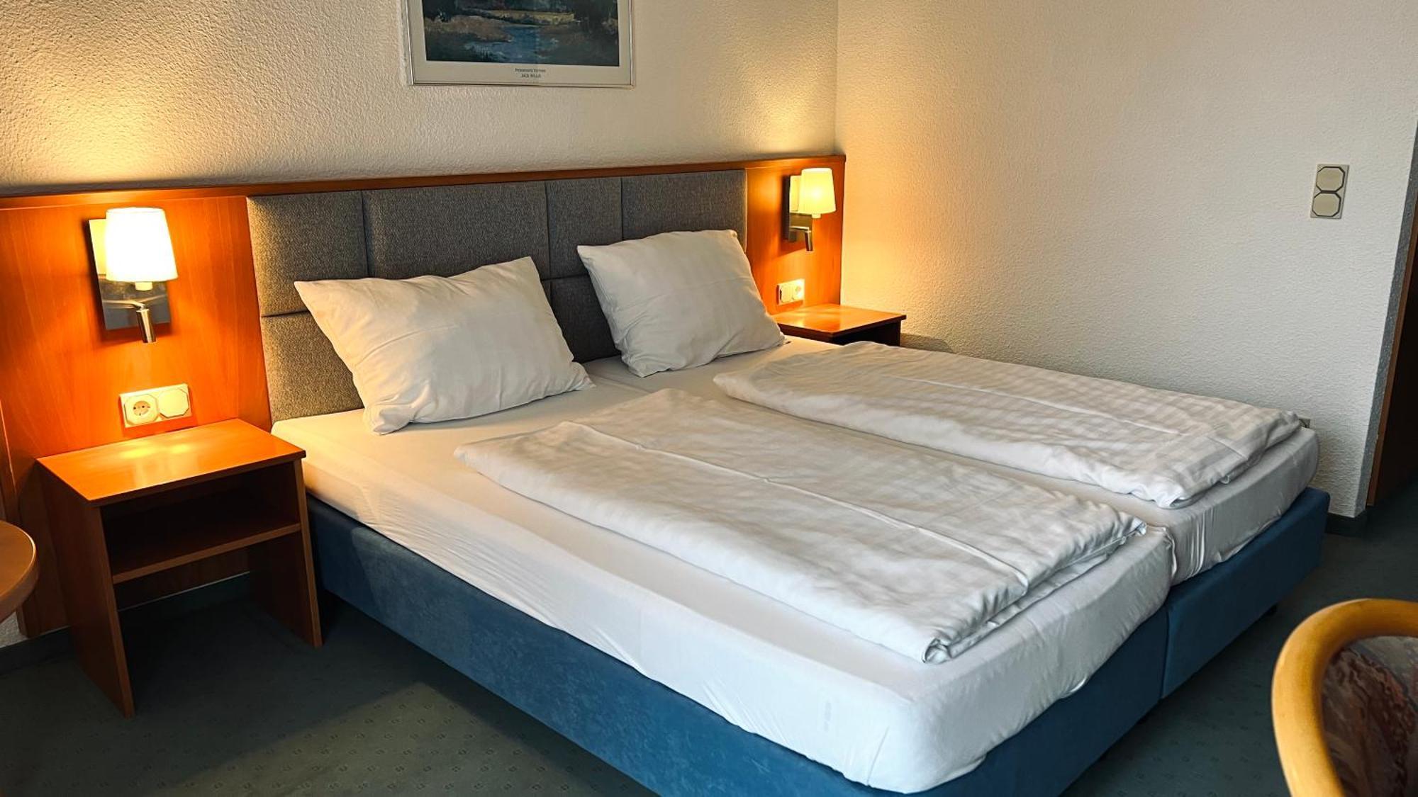 Hotel Siebeneichen Мейсен Экстерьер фото